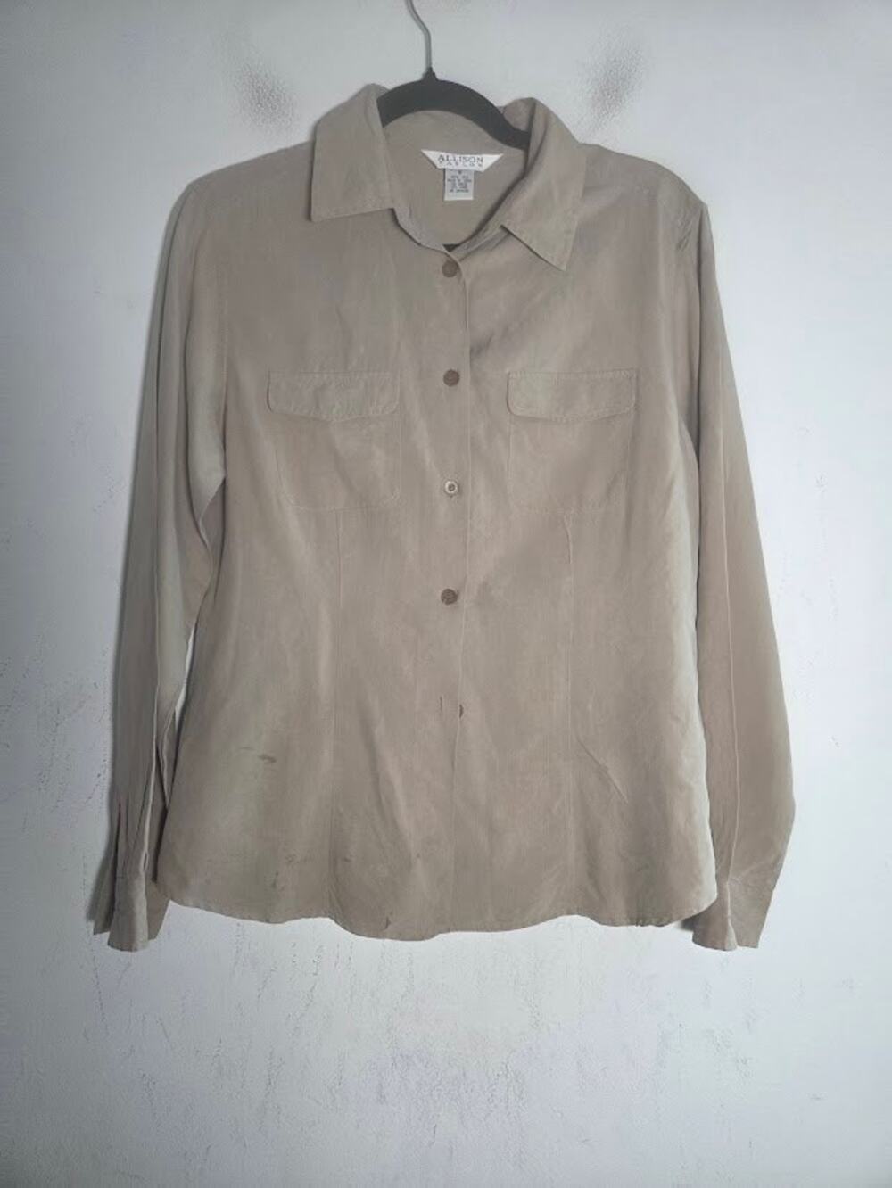 Allison Taylor Taupe Beige 100% Silk Neutral Button Down Blouse size Medium